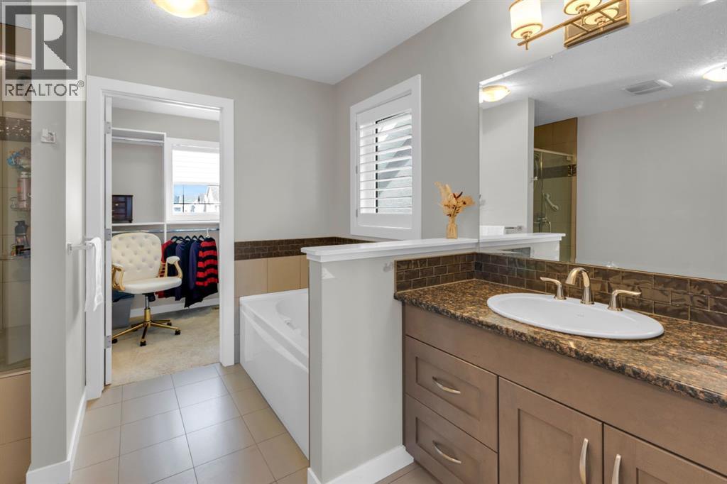 68 Westland Crescent Sw, Calgary, Alberta