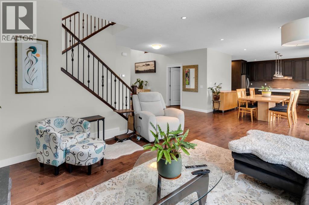 68 Westland Crescent Sw, Calgary, Alberta