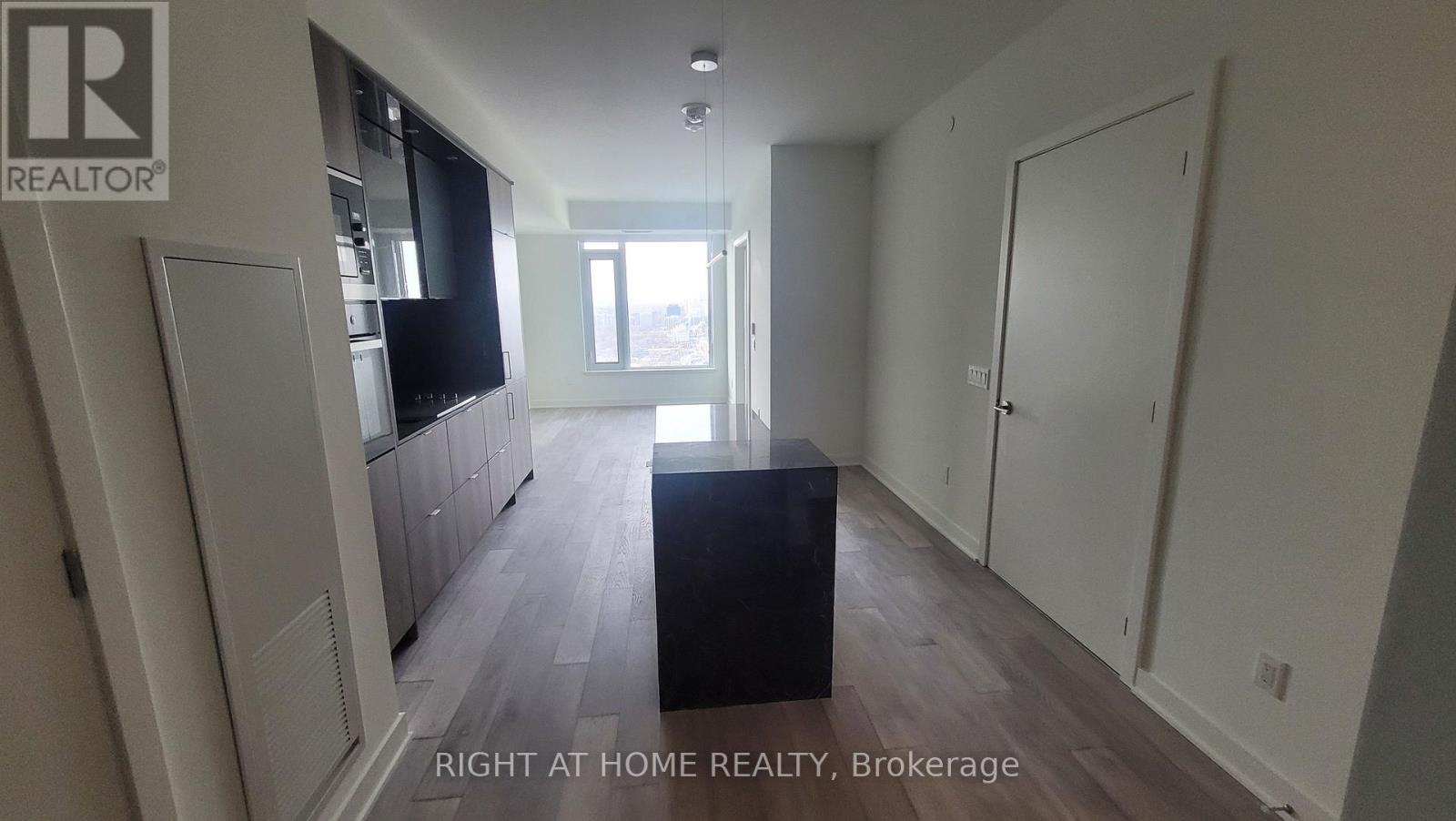 3603 - 11 Yorkville Avenue, Toronto (annex), Ontario