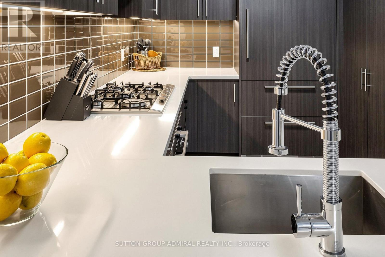 Th115 - 39 Queens Quay E, Toronto (waterfront Communities), Ontario