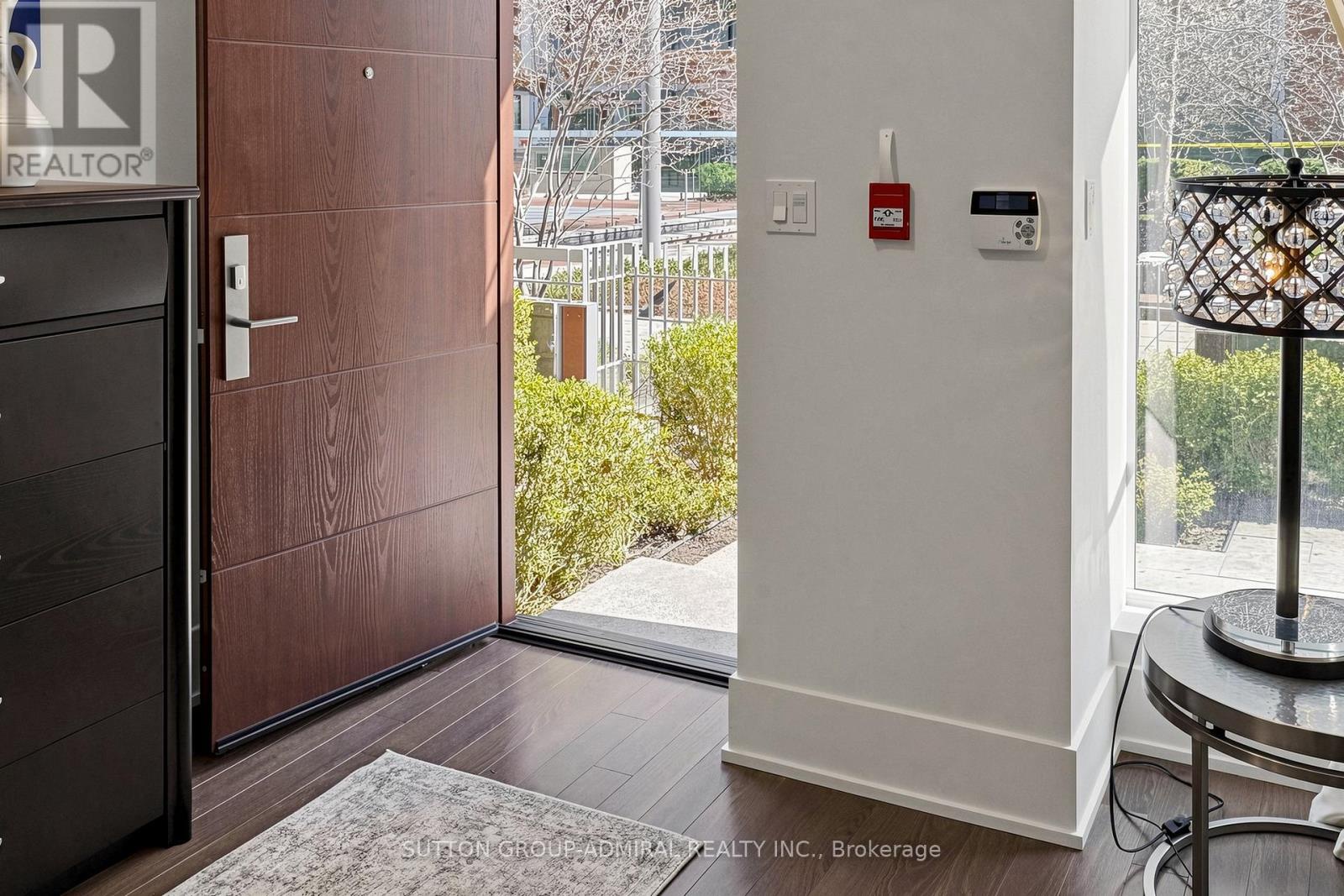Th115 - 39 Queens Quay E, Toronto (waterfront Communities), Ontario