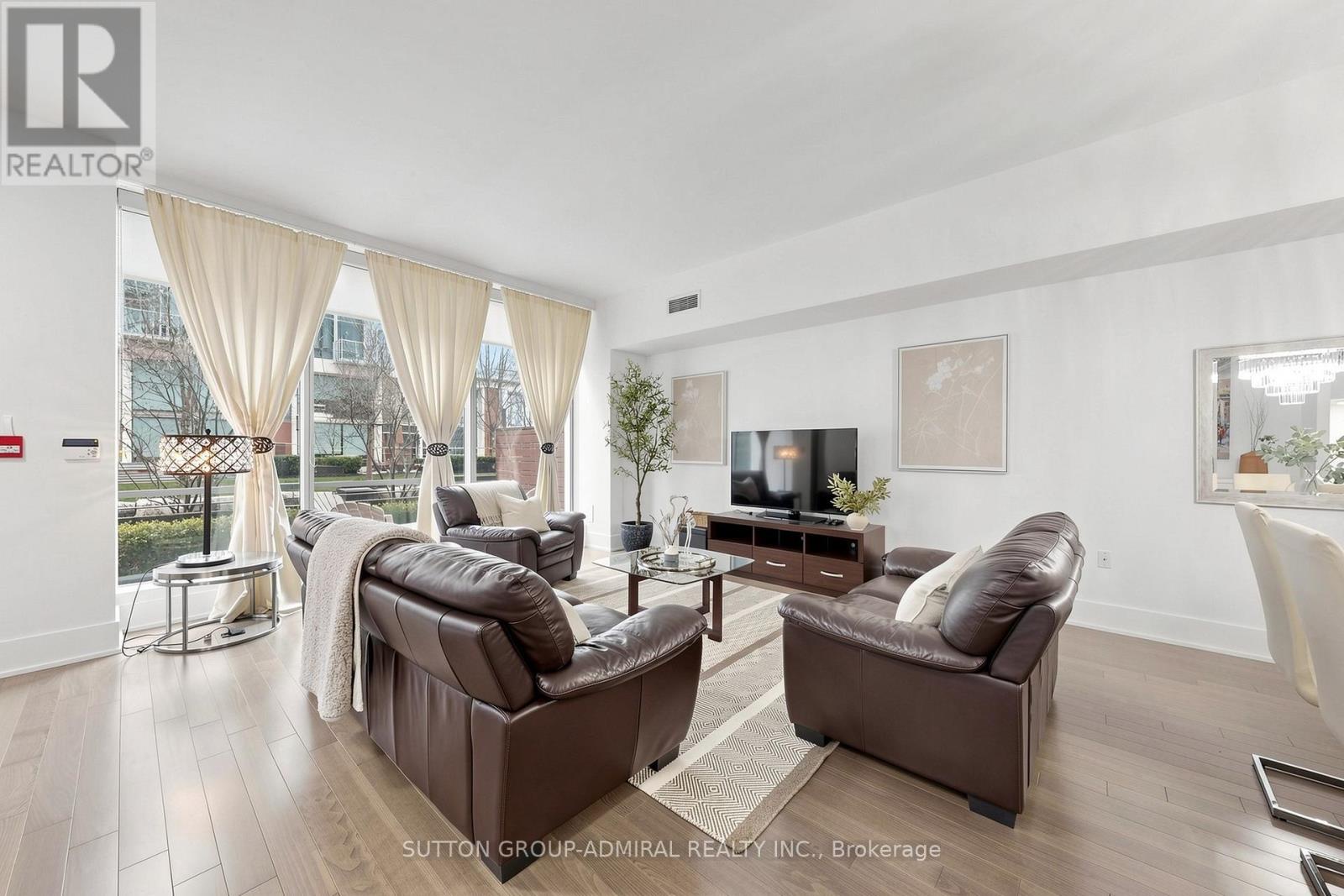 Th115 - 39 Queens Quay E, Toronto (waterfront Communities), Ontario