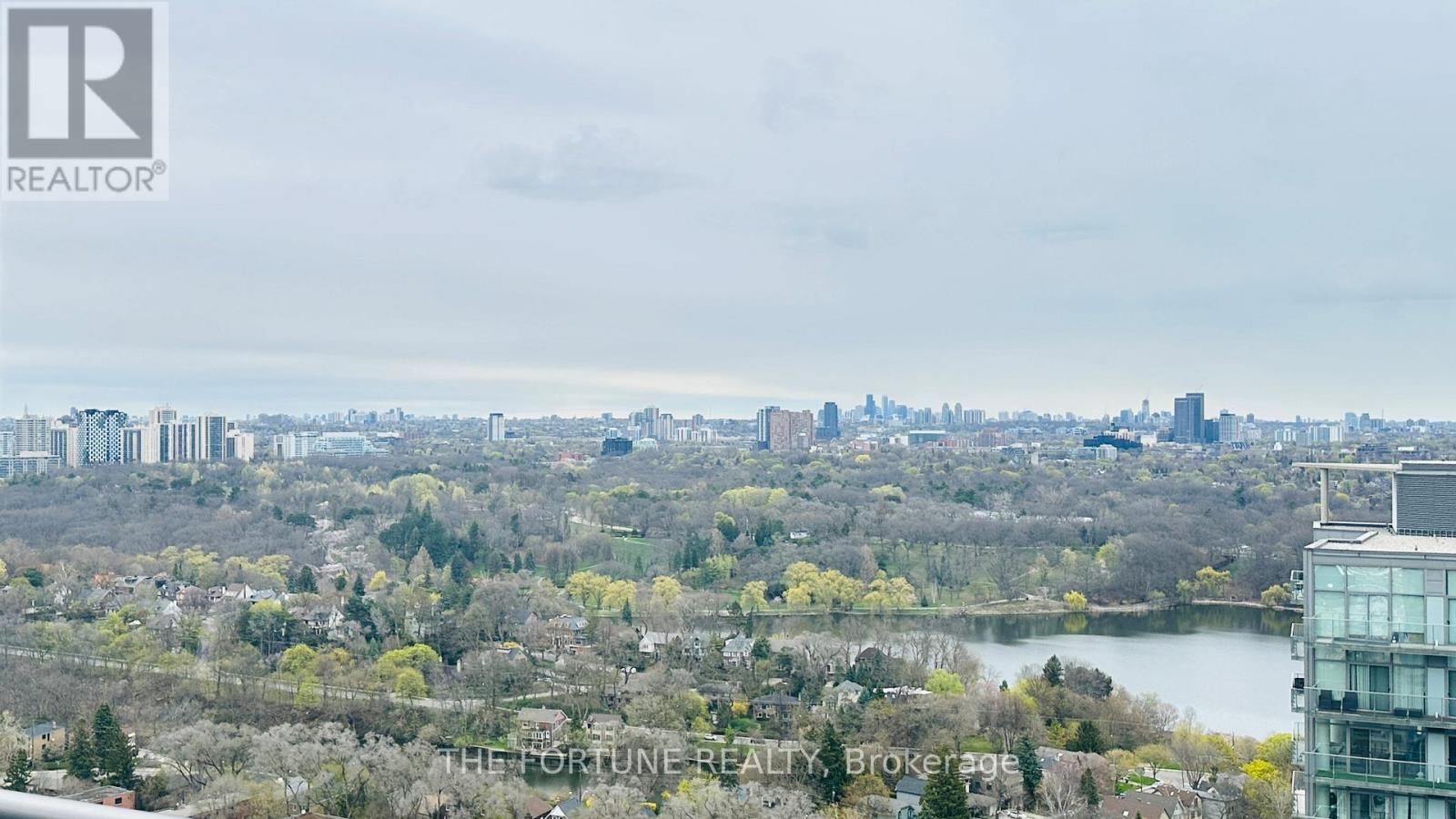 3213 - 105 The Queensway Avenue, Toronto (high Park-swansea), Ontario