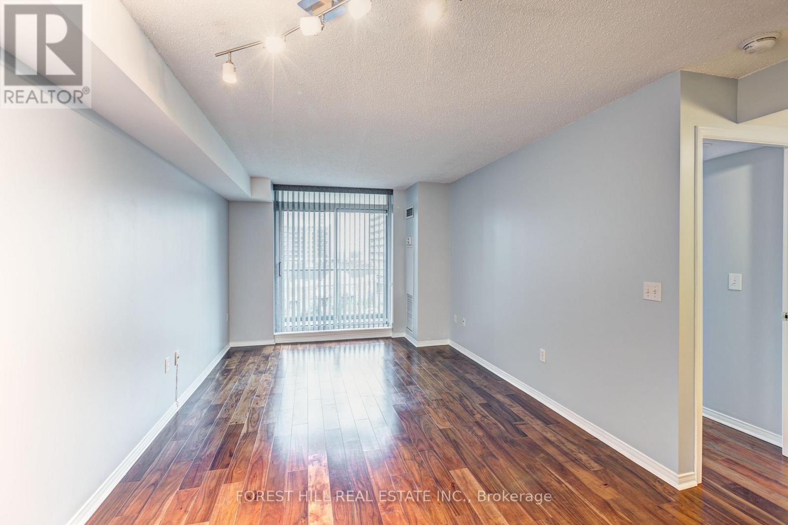 709 - 17 Michael Power Place, Toronto (islington-city Centre West), Ontario