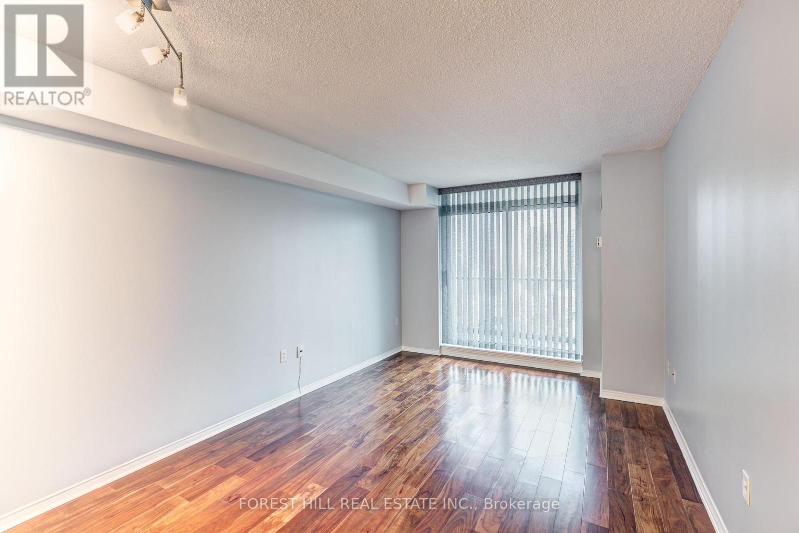 709 - 17 Michael Power Place, Toronto (islington-city Centre West), Ontario