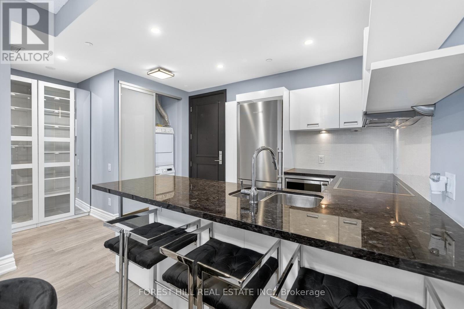 509 - 88 Park Lawn Road, Toronto (mimico), Ontario