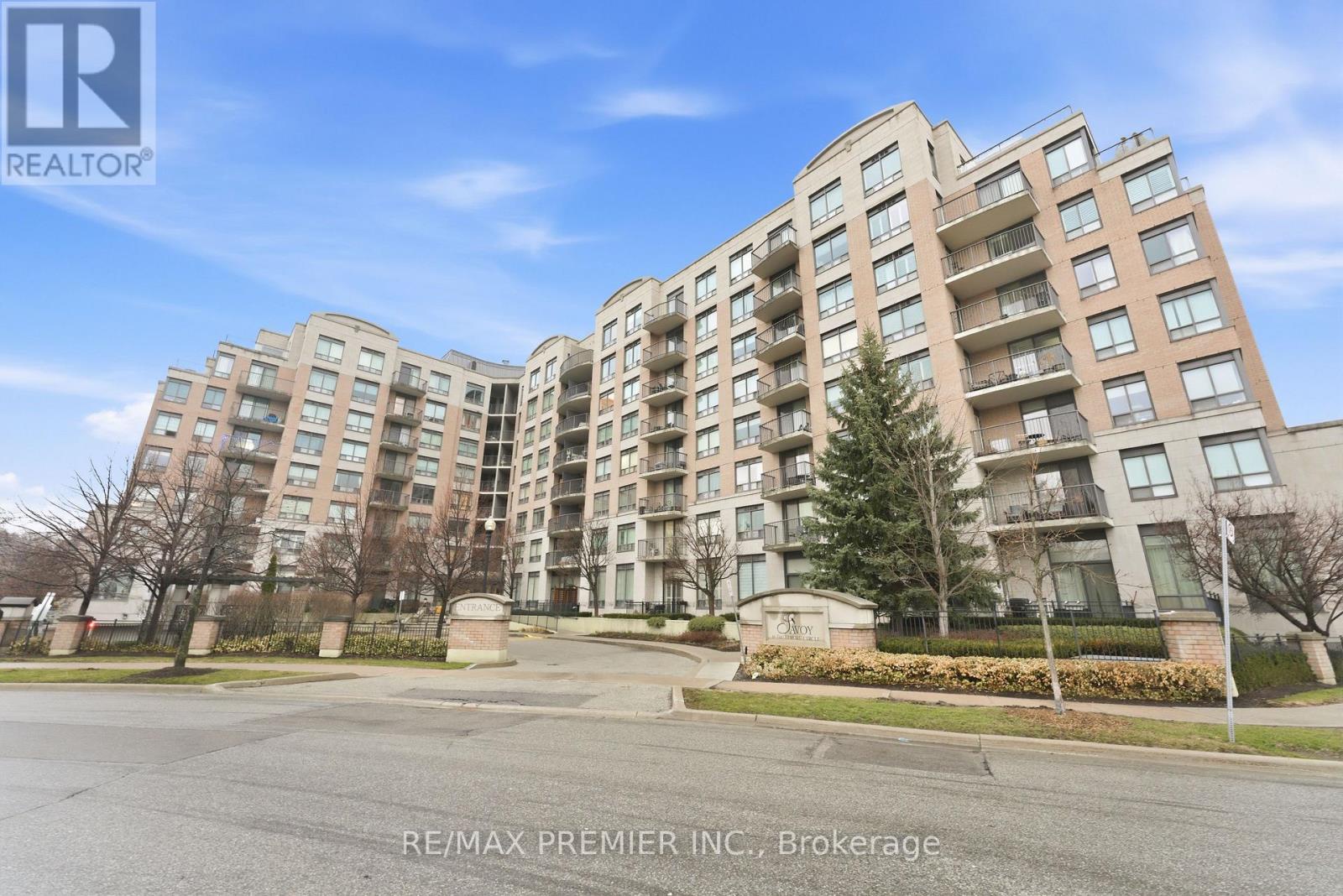 Ph20 - 16 Dallimore Circle, Toronto (banbury-don Mills), Ontario
