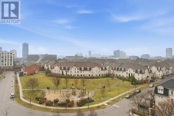 Ph20 - 16 Dallimore Circle, Toronto (banbury-don Mills), Ontario