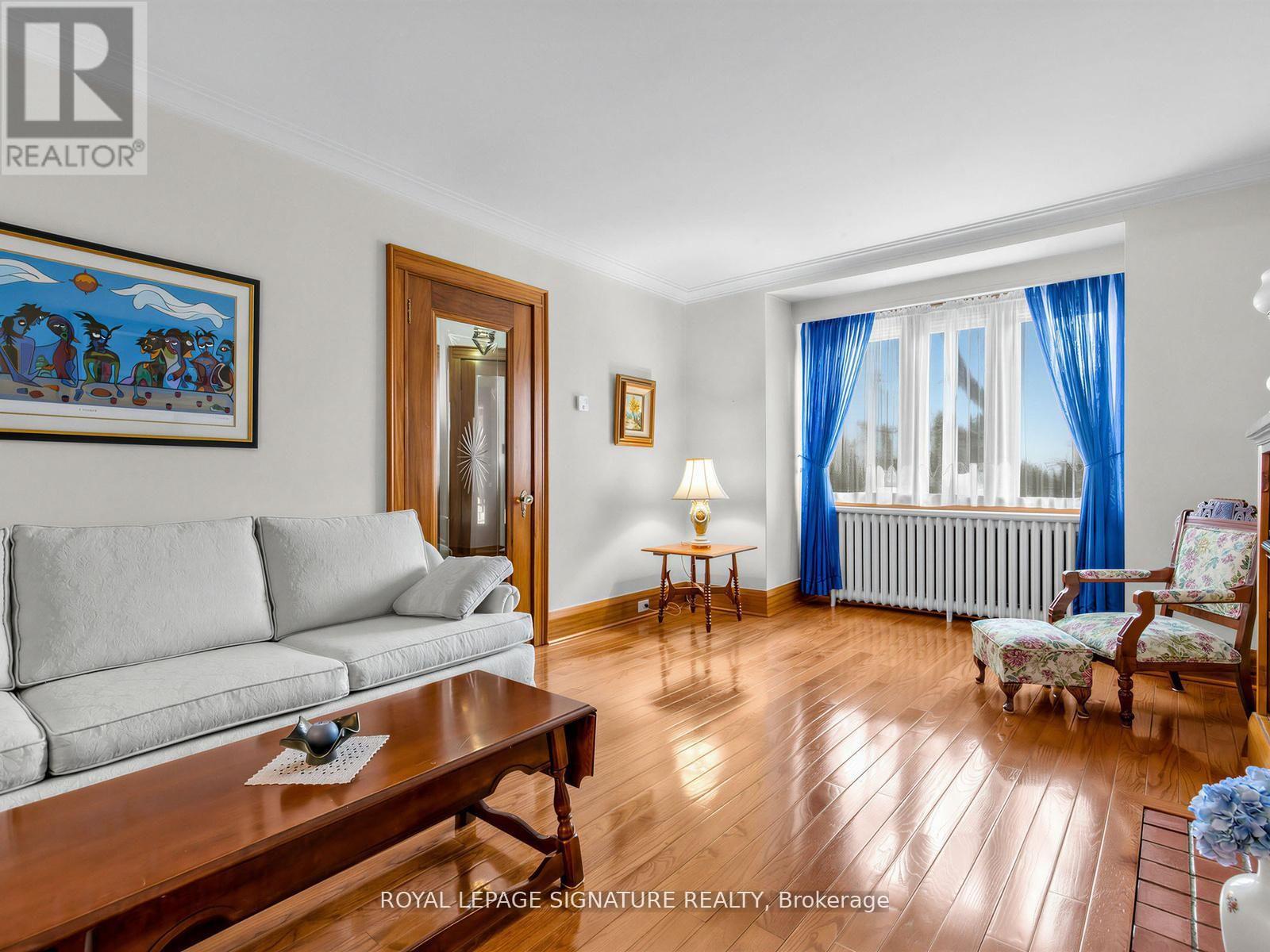 136 Cranbrooke Avenue, Toronto (lawrence Park North), Ontario