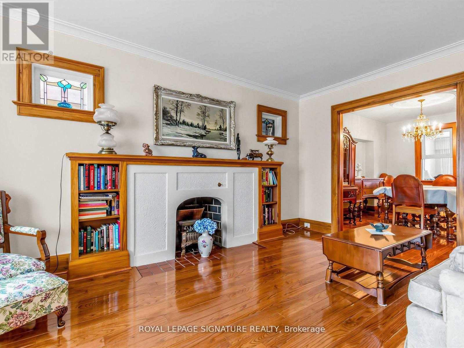 136 Cranbrooke Avenue, Toronto (lawrence Park North), Ontario