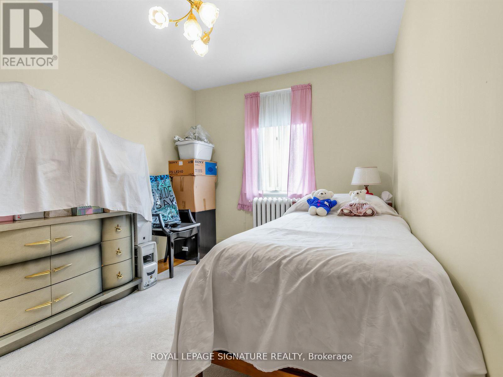 136 Cranbrooke Avenue, Toronto (lawrence Park North), Ontario