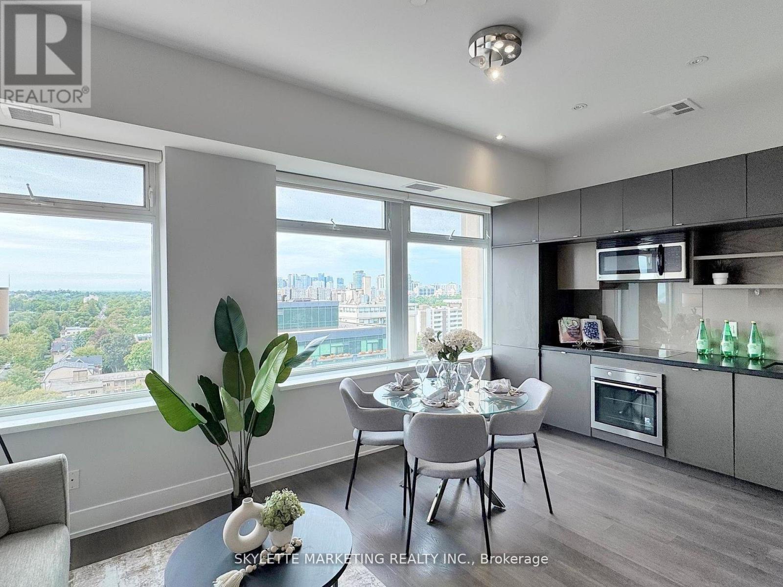 1128 - 111 St Clair Avenue W, Toronto (yonge-st. Clair), Ontario