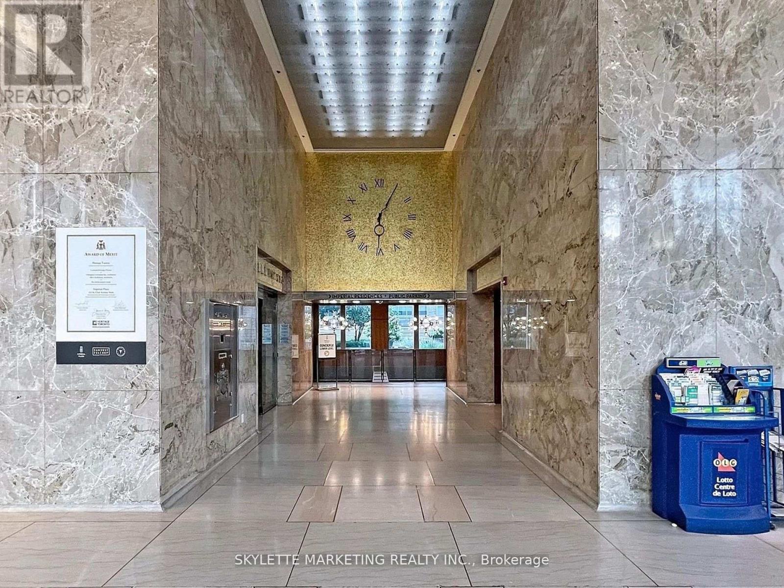 1128 - 111 St Clair Avenue W, Toronto (yonge-st. Clair), Ontario