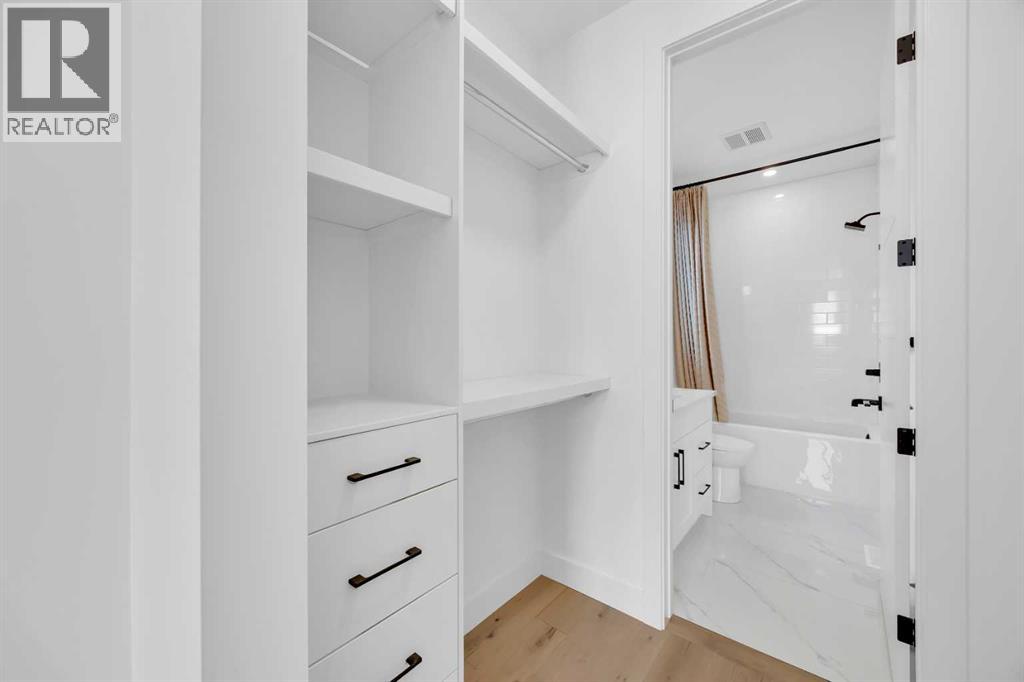 2625 29 Street Sw, Calgary, Alberta