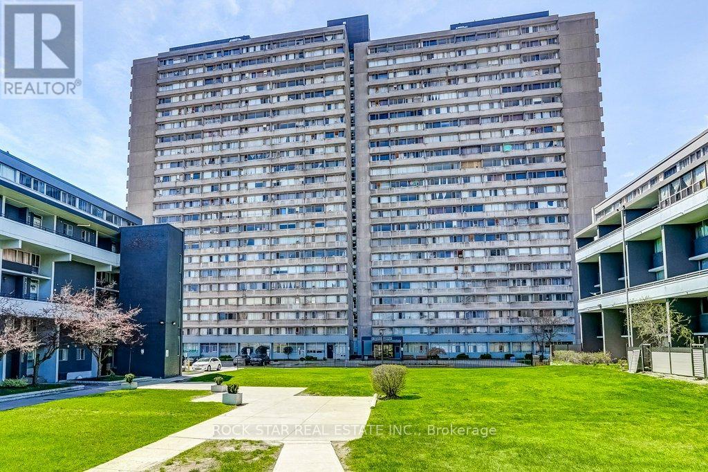 708 - 10 Sunny Glenway, Toronto (flemingdon Park), Ontario