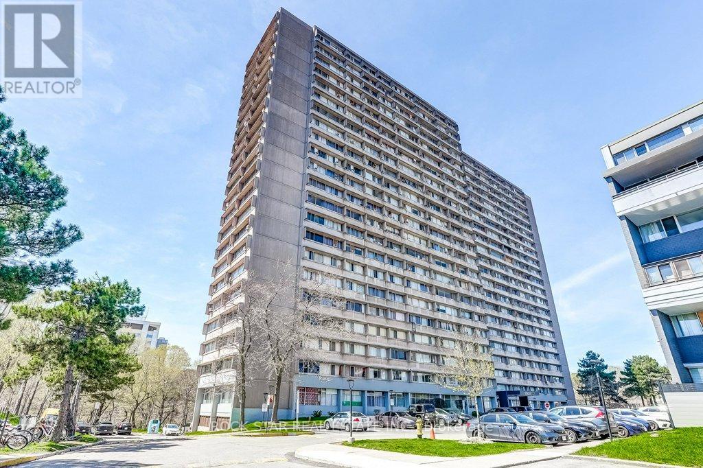708 - 10 Sunny Glenway, Toronto (flemingdon Park), Ontario