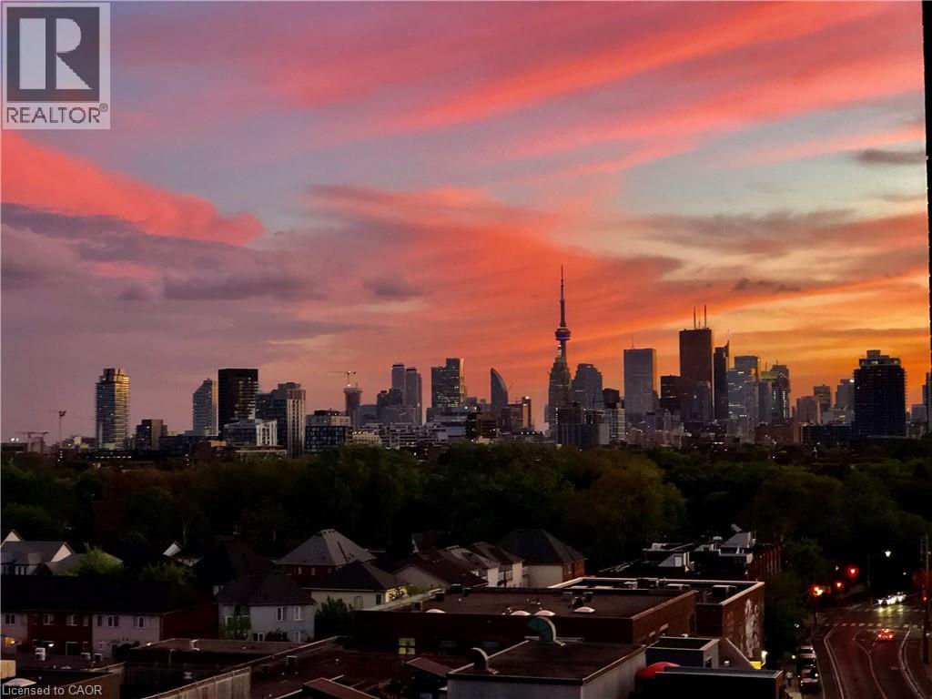 1201 Dundas Street E Unit# 902, Toronto, Ontario