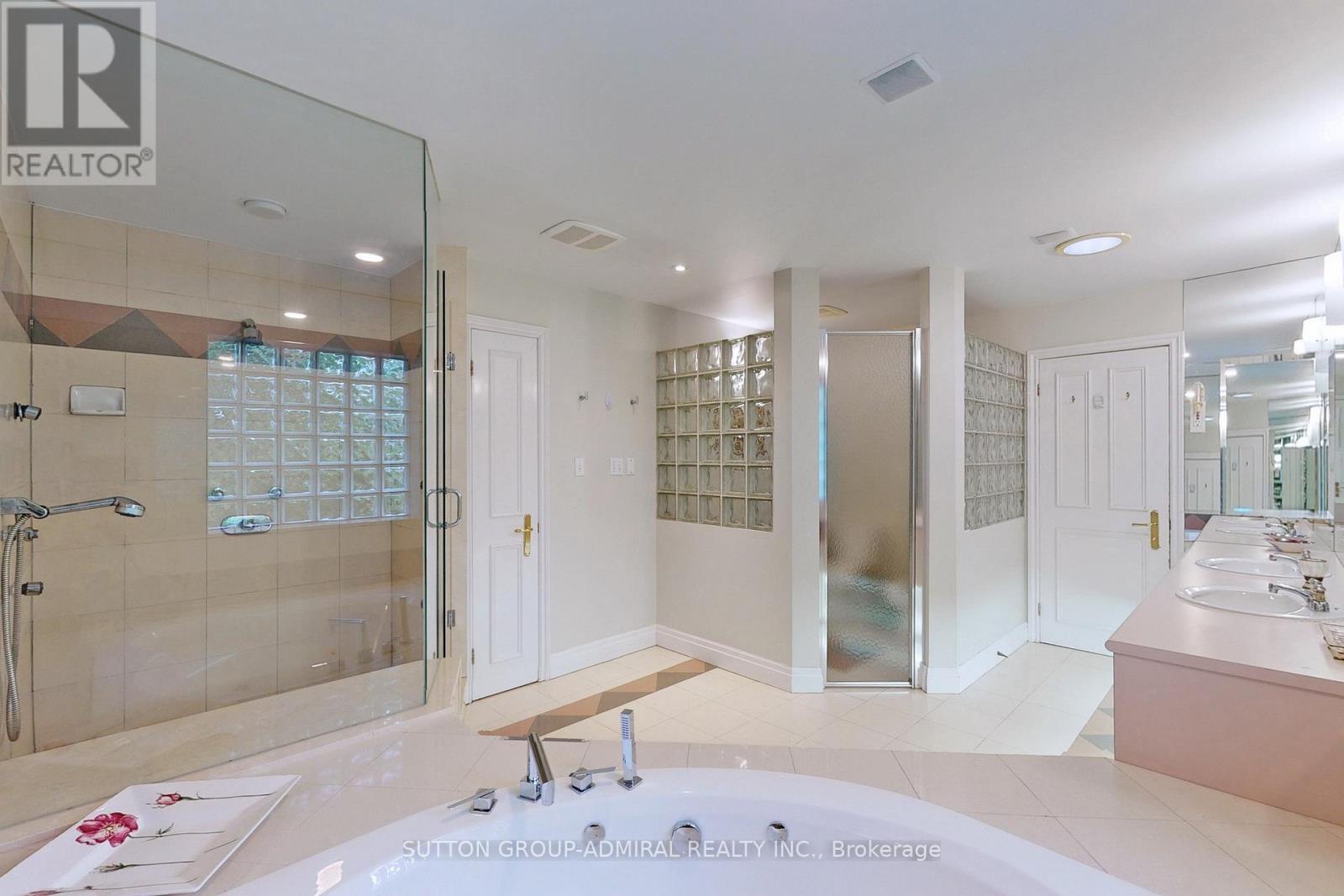 27 Shelborne Avenue, Toronto (bedford Park-nortown), Ontario