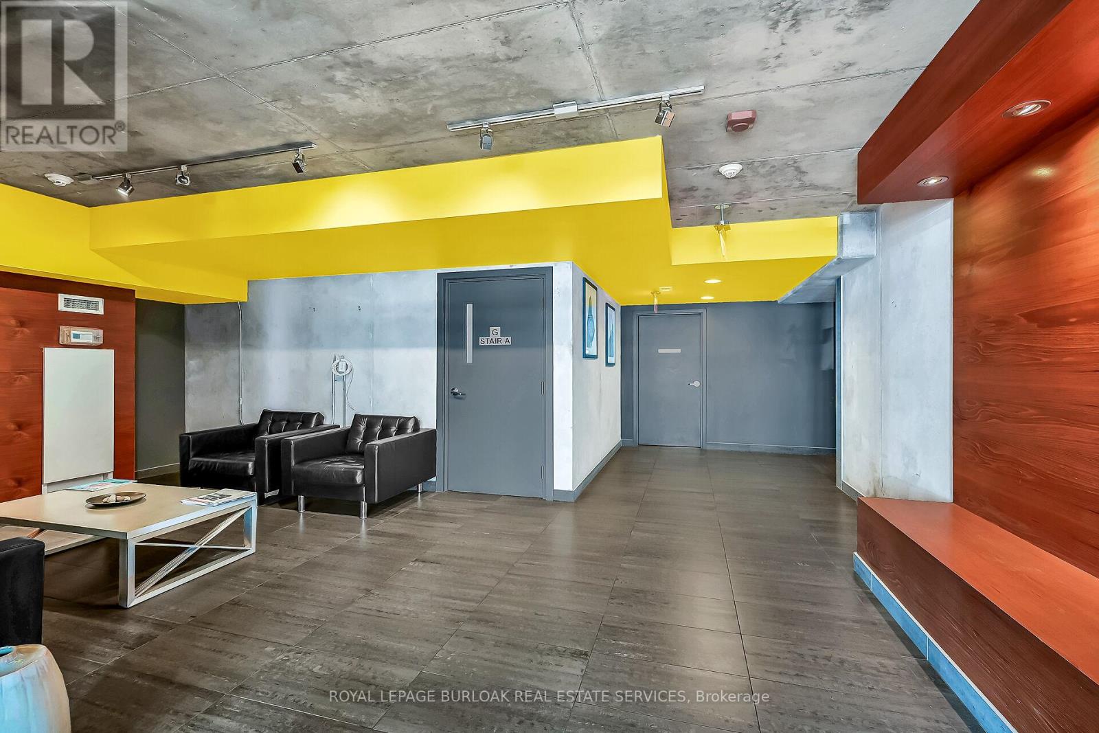 902 - 1201 Dundas Street E, Toronto (south Riverdale), Ontario