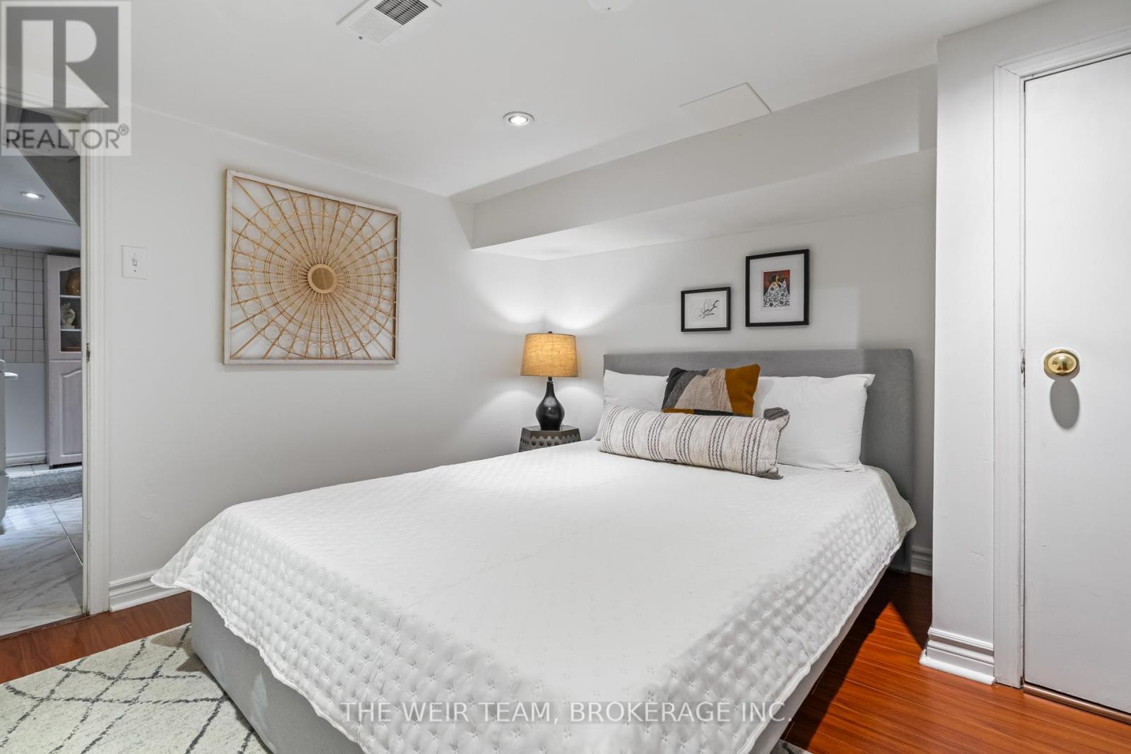 612 Woodbine Avenue, Toronto (woodbine Corridor), Ontario