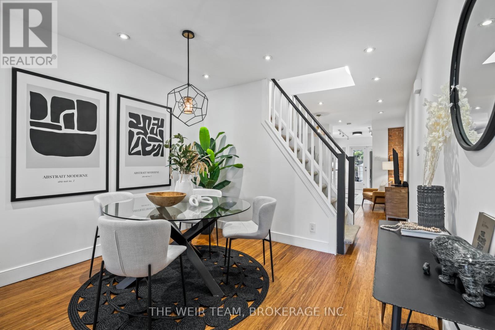 612 Woodbine Avenue, Toronto (woodbine Corridor), Ontario