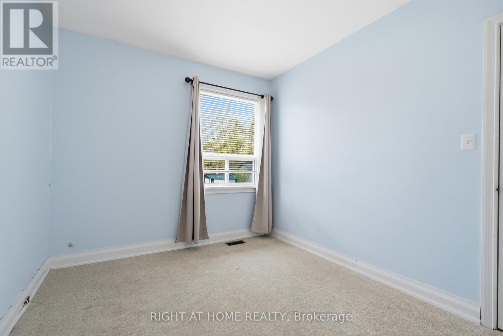258 Beta Street, Toronto (alderwood), Ontario