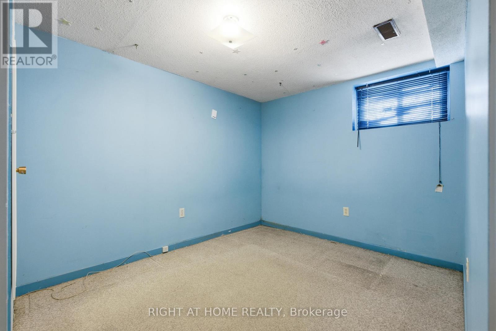 258 Beta Street, Toronto (alderwood), Ontario