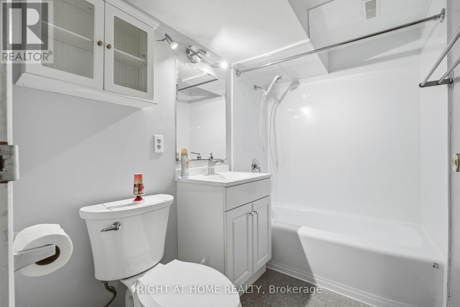 258 Beta Street, Toronto (alderwood), Ontario