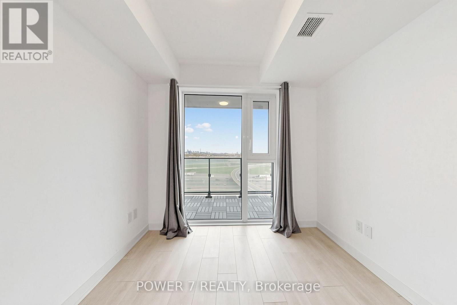 1309 - 8 Tippett Road, Toronto (clanton Park), Ontario