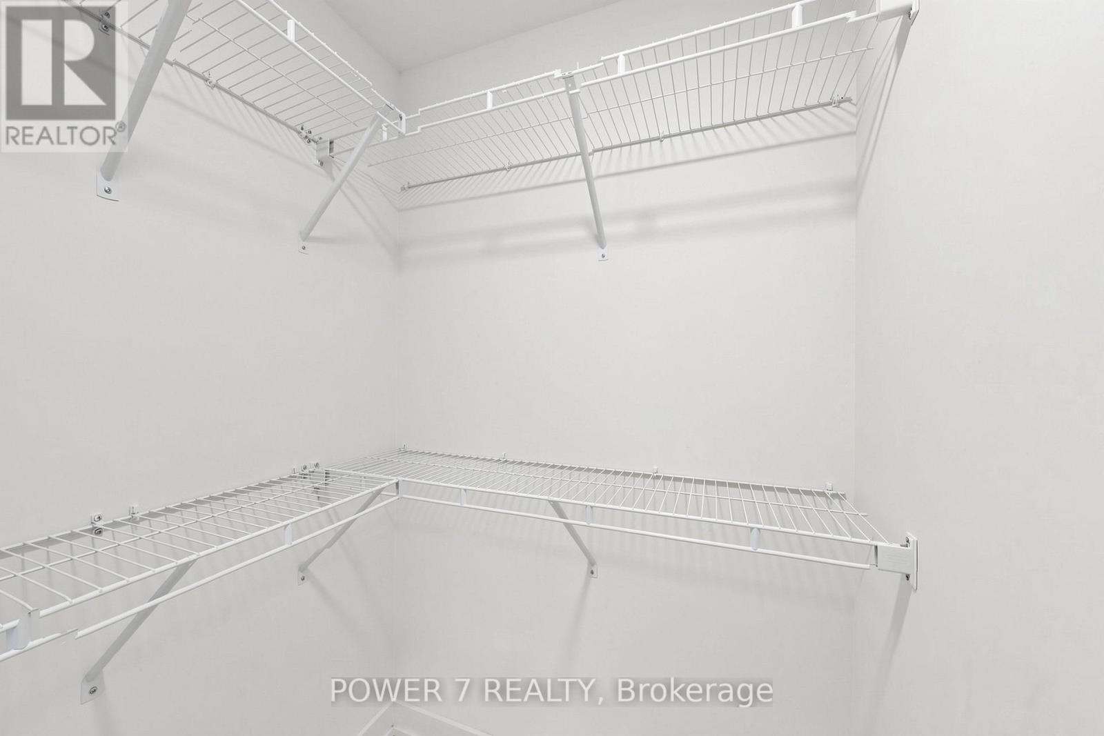 1309 - 8 Tippett Road, Toronto (clanton Park), Ontario