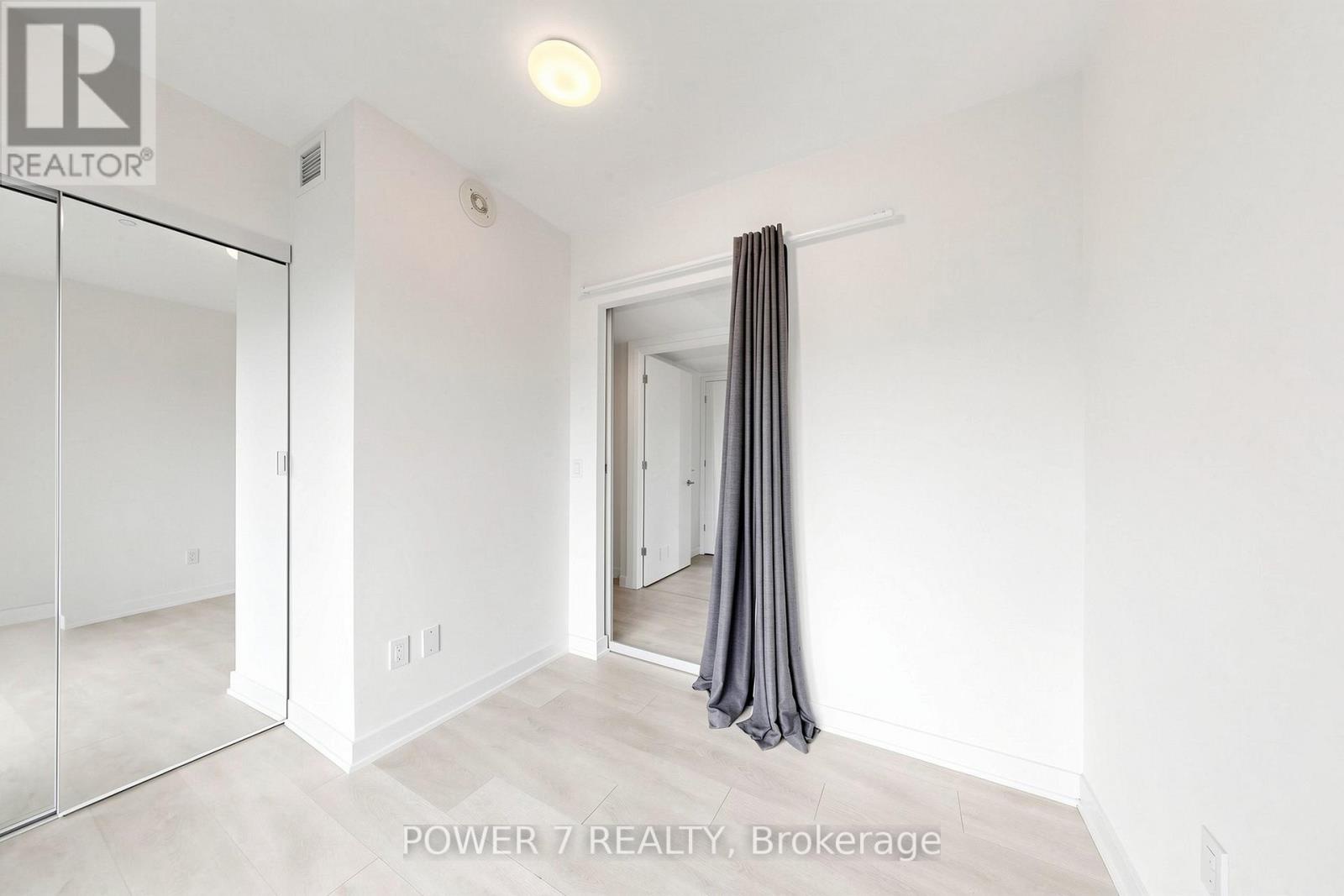 1309 - 8 Tippett Road, Toronto (clanton Park), Ontario