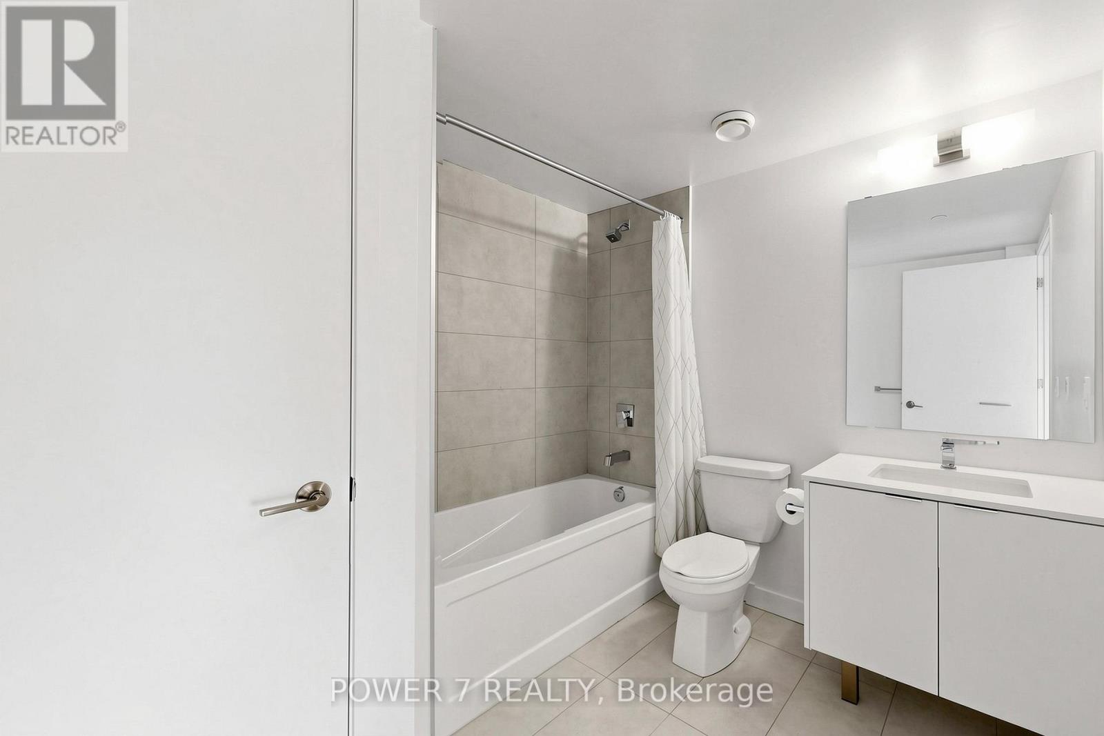 1309 - 8 Tippett Road, Toronto (clanton Park), Ontario