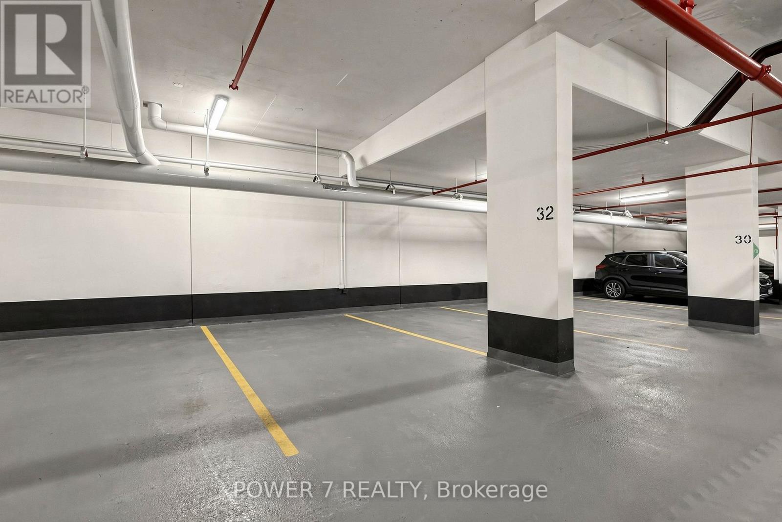 1309 - 8 Tippett Road, Toronto (clanton Park), Ontario