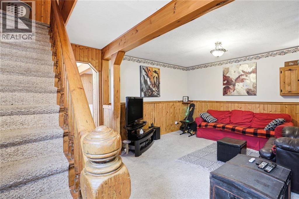 520 Alder Street E, Dunnville, Ontario