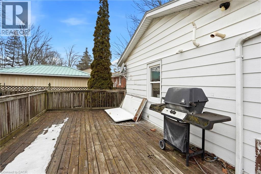520 Alder Street E, Dunnville, Ontario