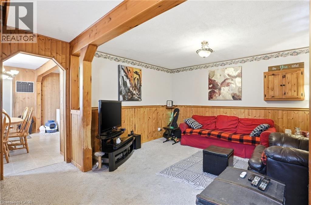 520 Alder Street E, Dunnville, Ontario