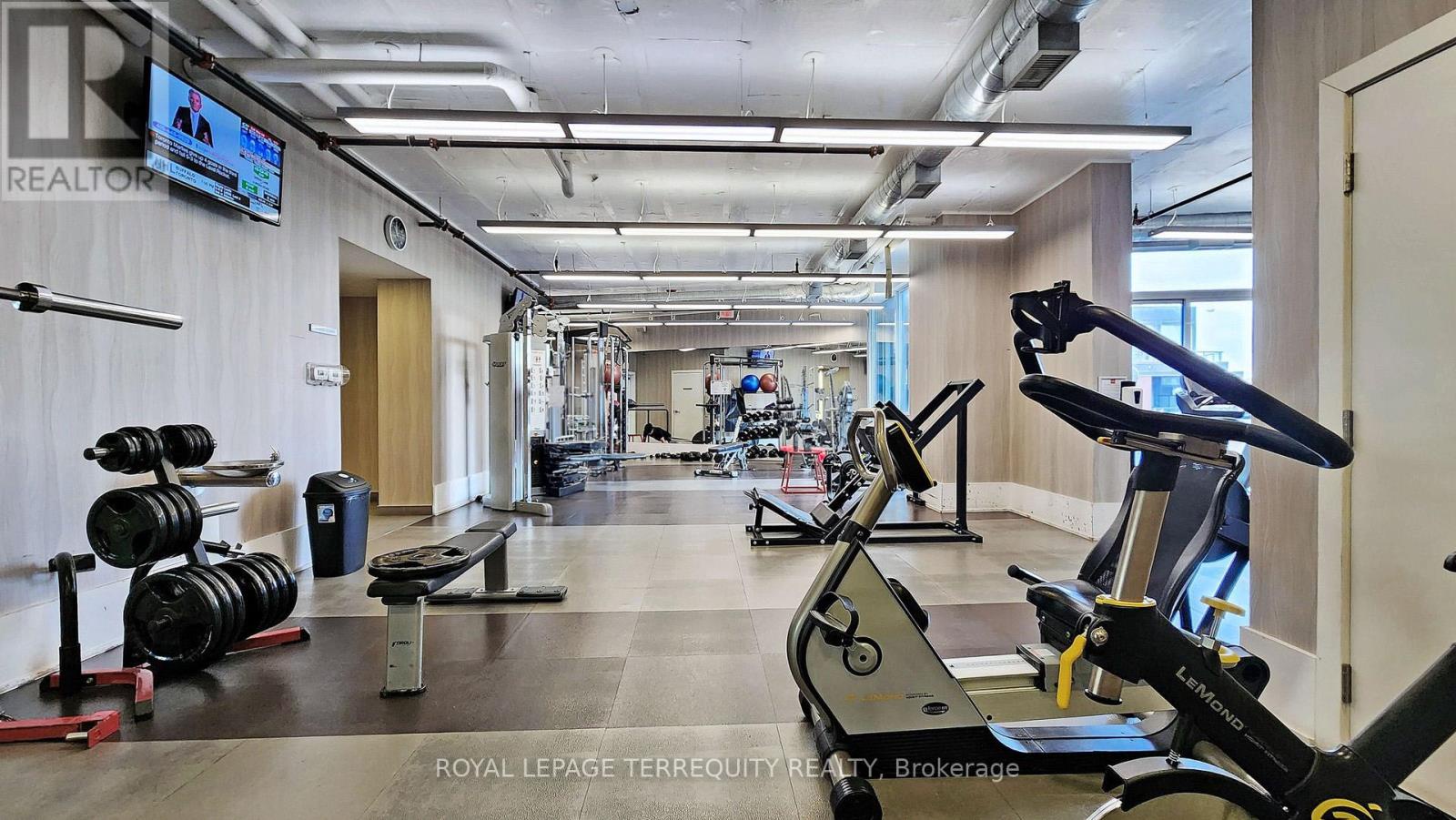1705 - 20 Bruyeres Mews, Toronto (niagara), Ontario