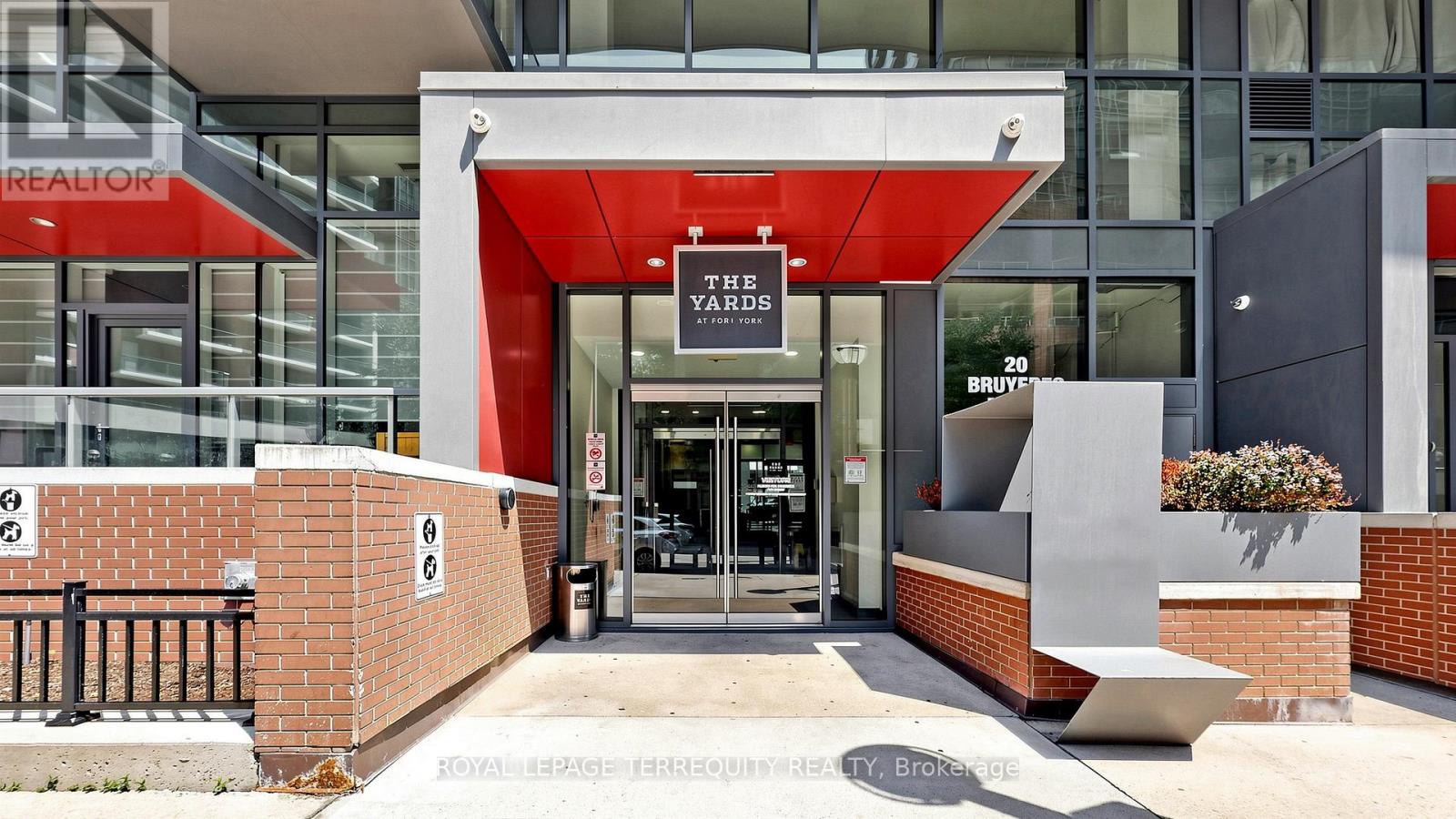 1705 - 20 Bruyeres Mews, Toronto (niagara), Ontario