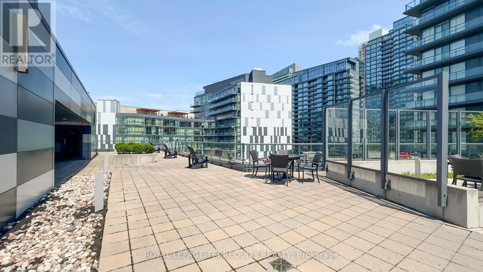 1705 - 20 Bruyeres Mews, Toronto (niagara), Ontario