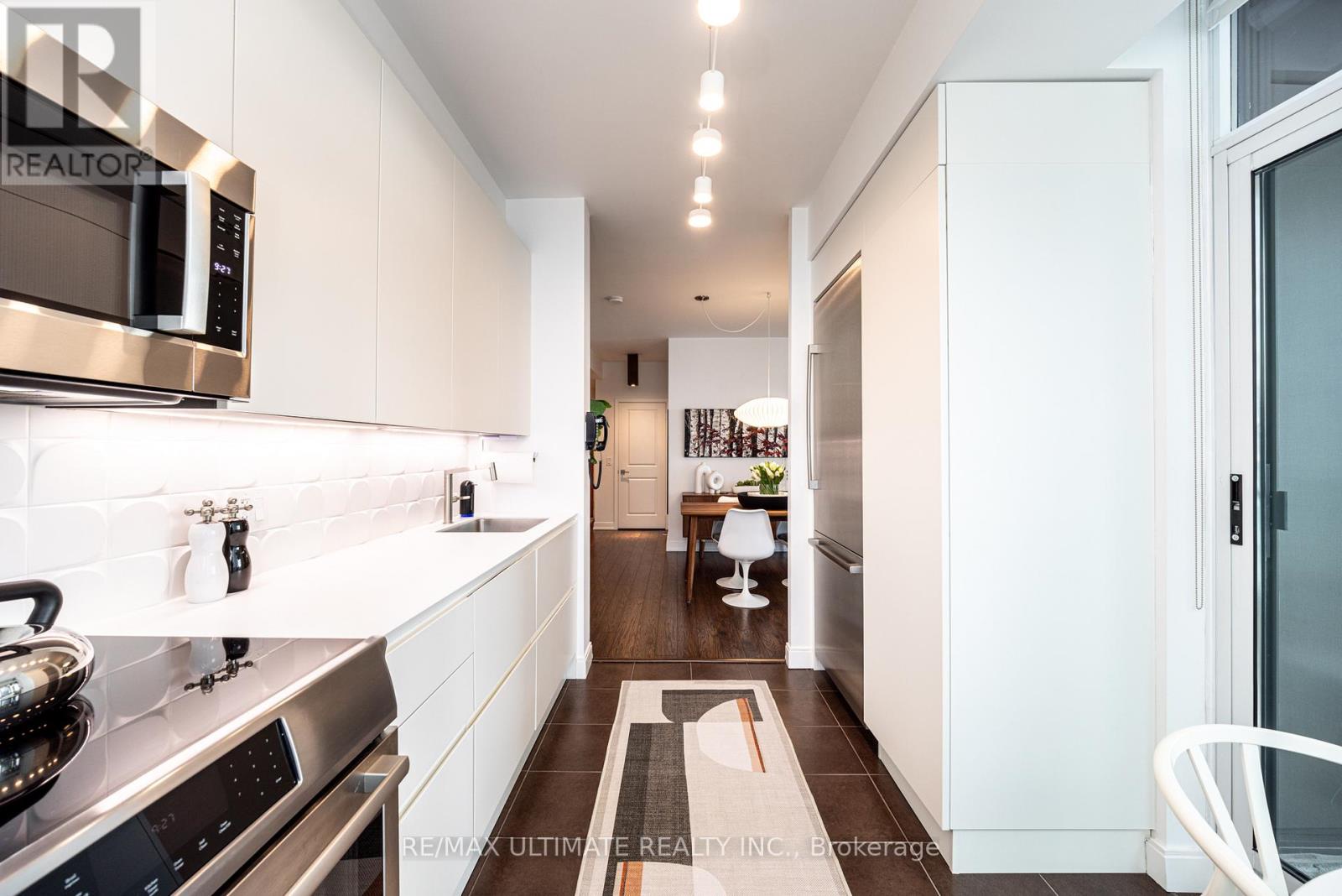 1403 - 88 Broadway Avenue, Toronto (mount Pleasant West), Ontario