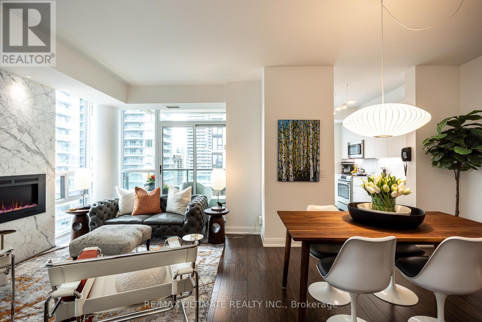 1403 - 88 Broadway Avenue, Toronto (mount Pleasant West), Ontario