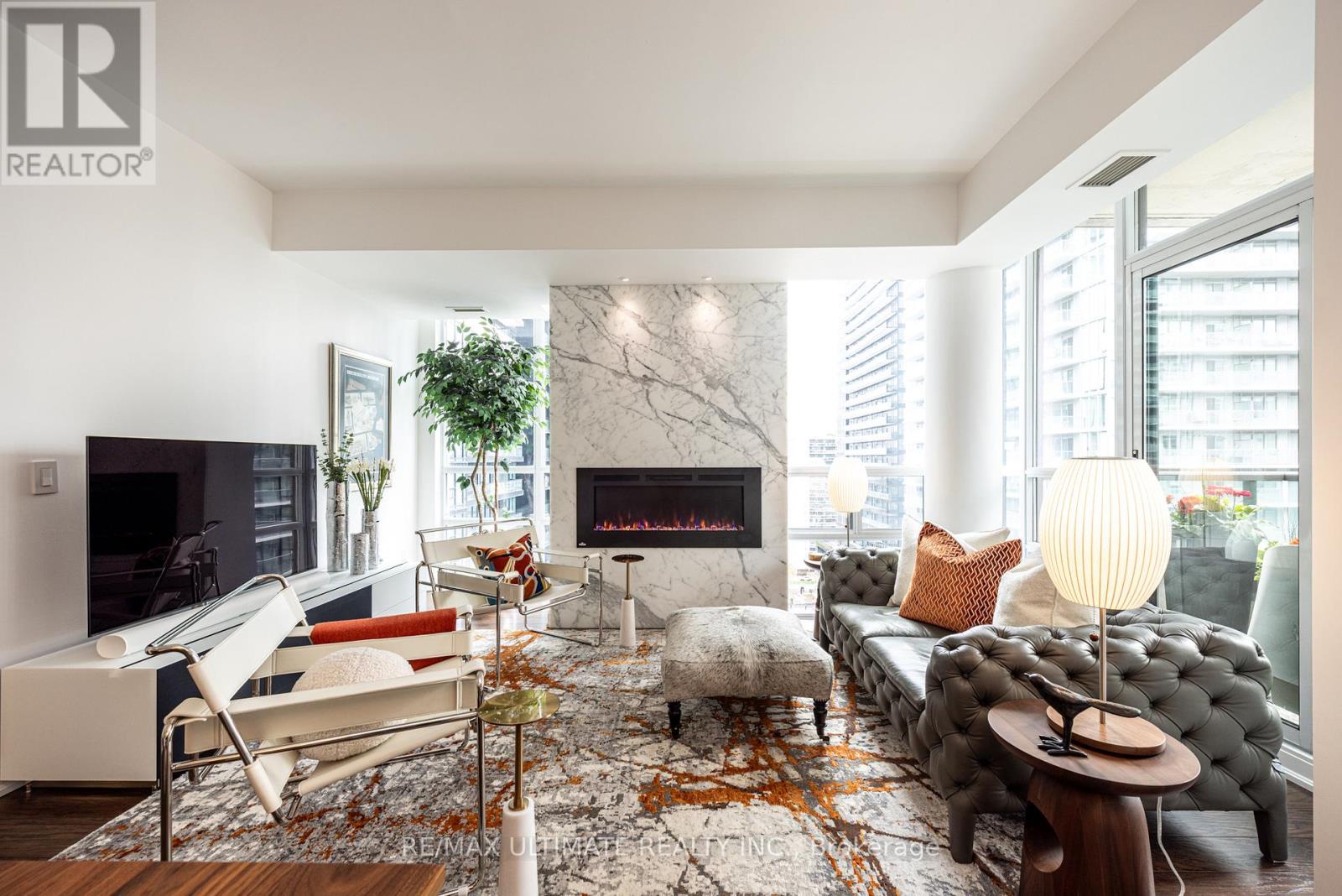 1403 - 88 Broadway Avenue, Toronto (mount Pleasant West), Ontario