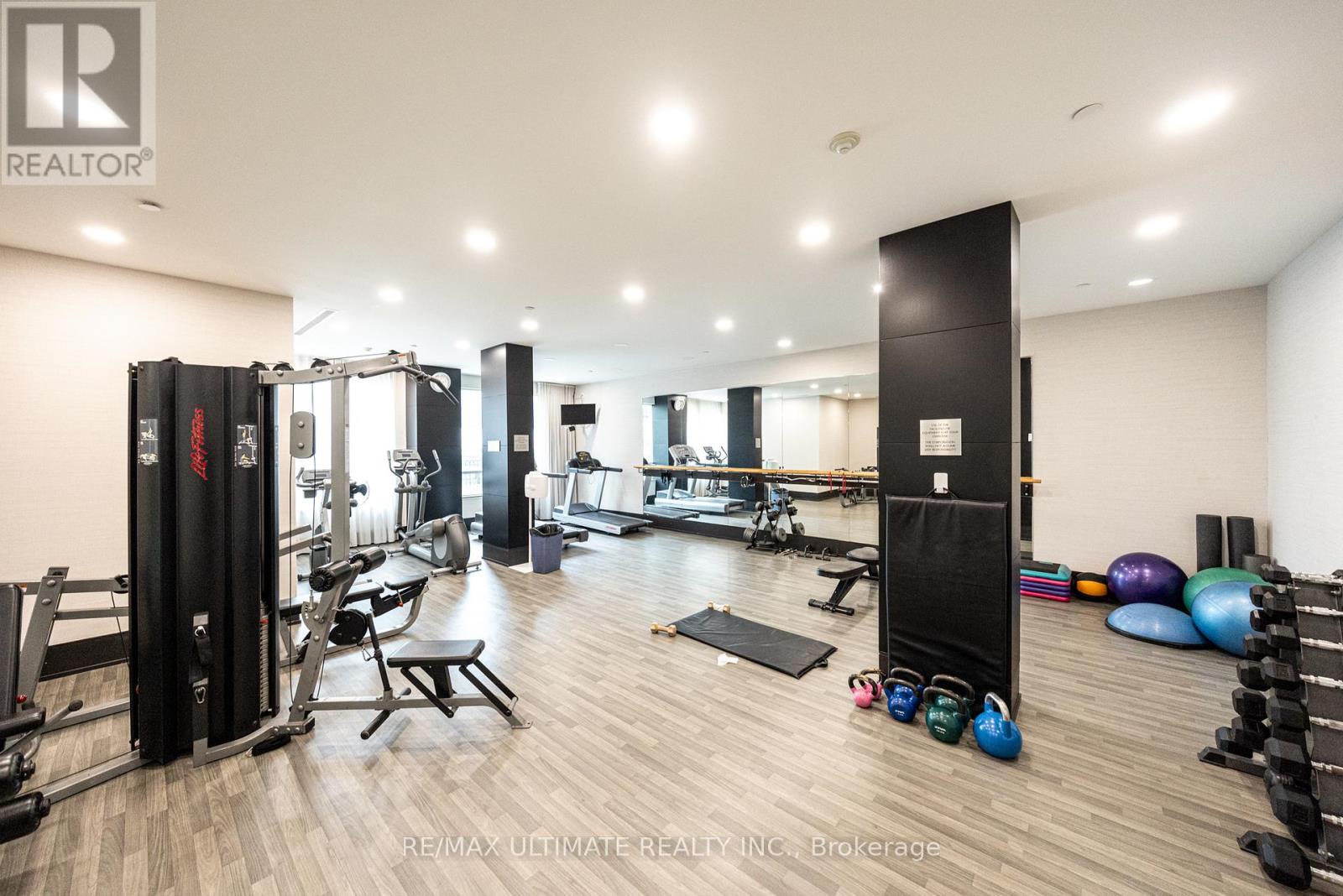 1403 - 88 Broadway Avenue, Toronto (mount Pleasant West), Ontario