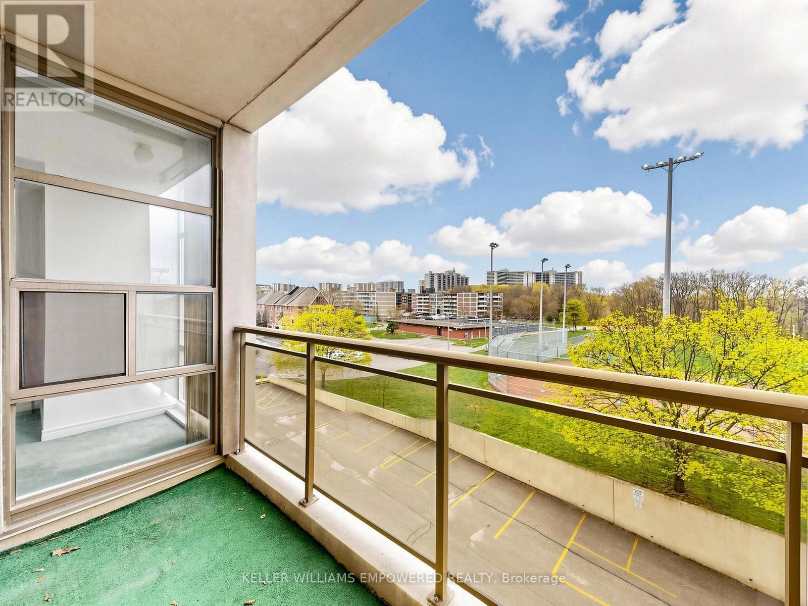 316 - 1 Leaside Park Drive, Toronto (leaside), Ontario