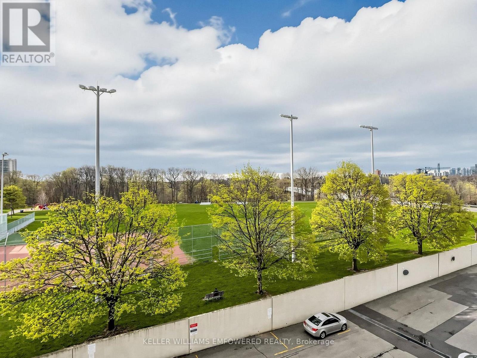 316 - 1 Leaside Park Drive, Toronto (leaside), Ontario