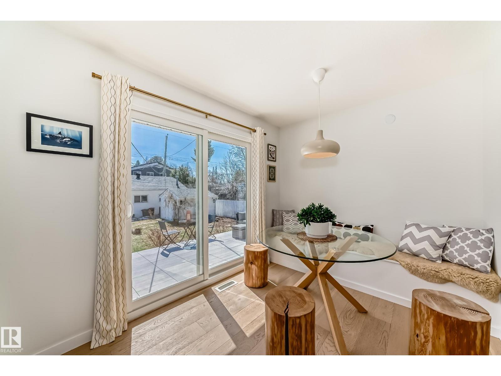 9323 70 Av Nw, Edmonton, Alberta
