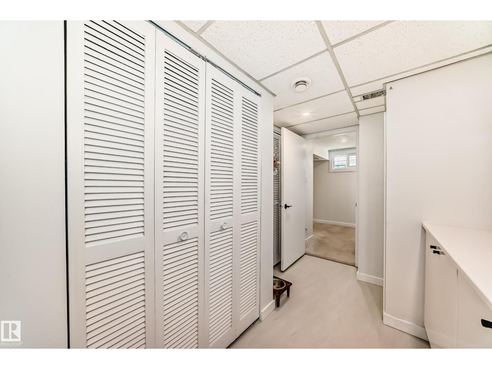 9323 70 Av Nw, Edmonton, Alberta