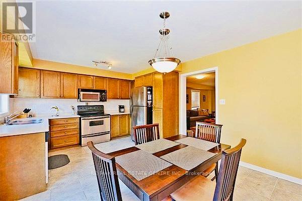 5673 Flora Drive, Burlington (appleby), Ontario