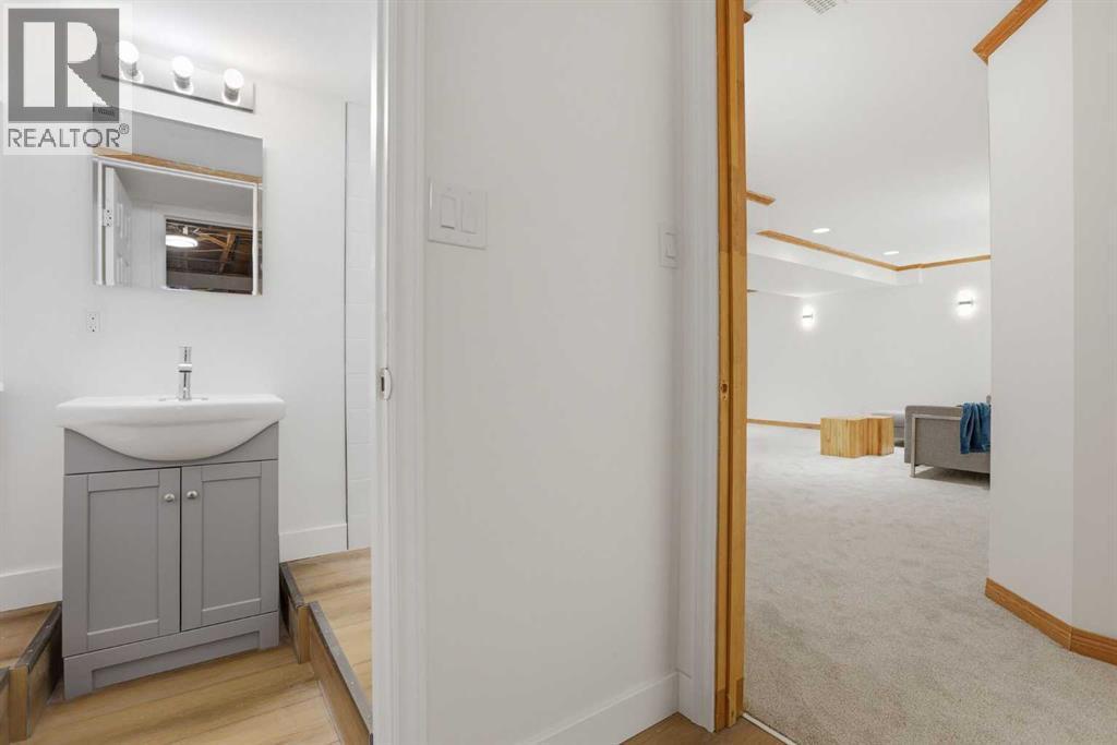 431, Queen Charlotte Drive Se, Calgary, Alberta