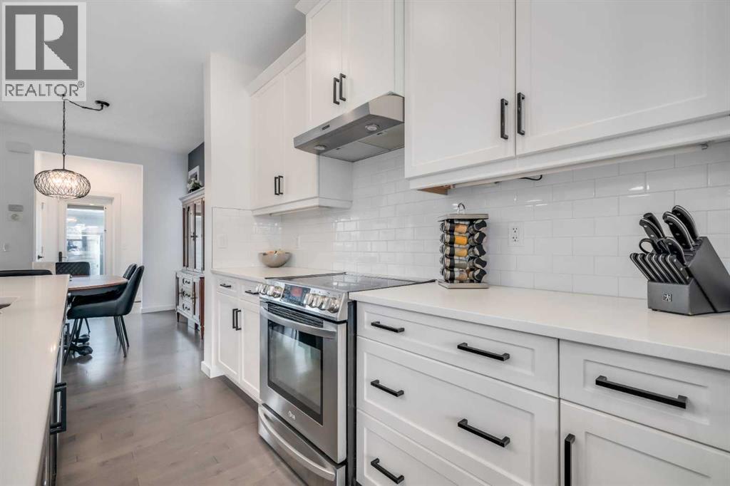 19 Marquis Gardens Se, Calgary, Alberta
